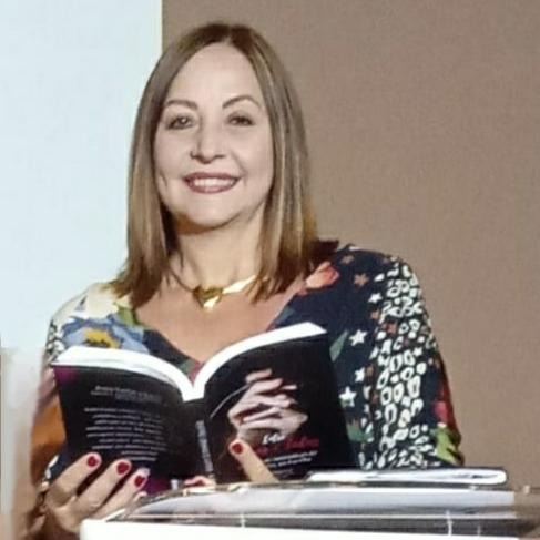Salomé Pires Zemke