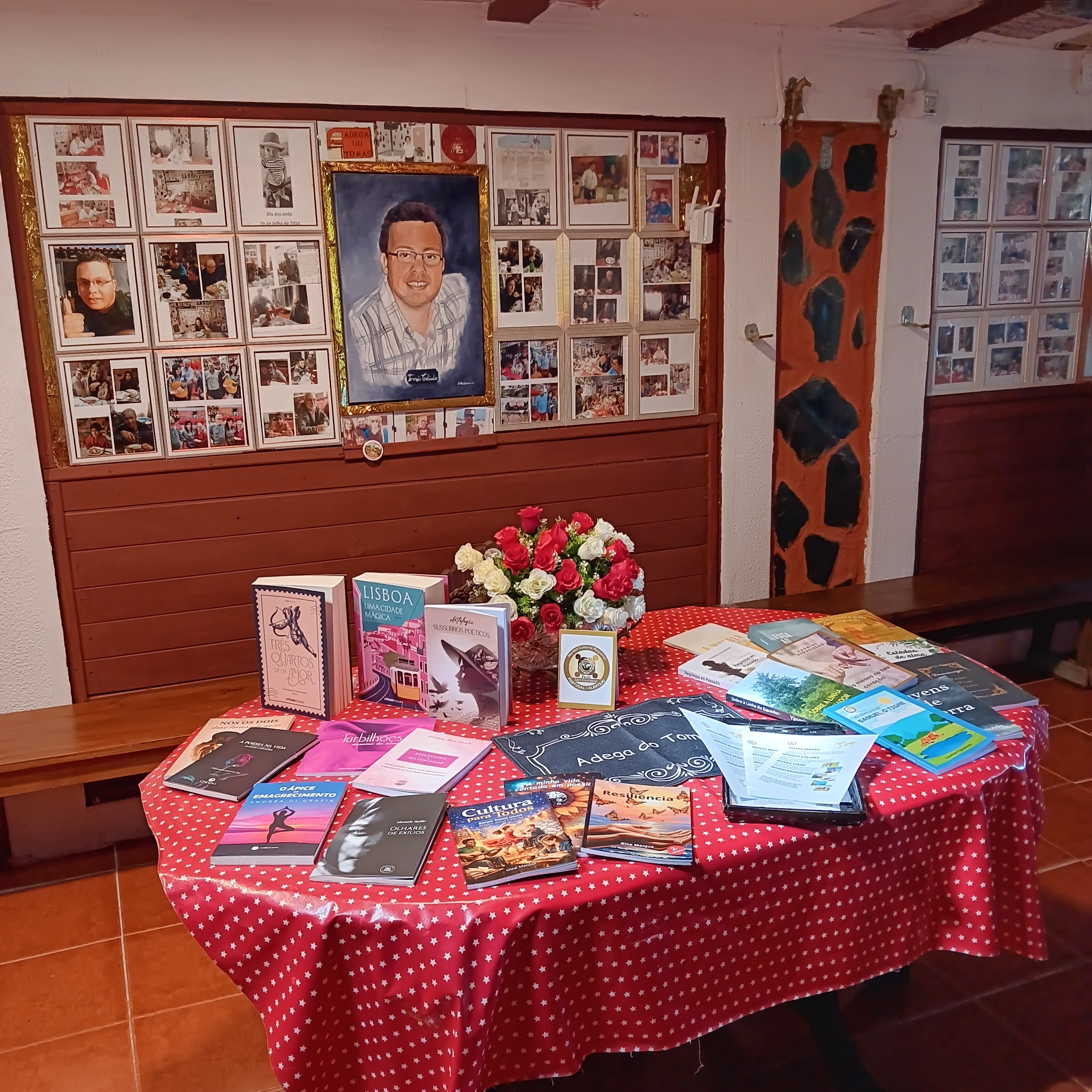 "Encontro de escritores e amigos da cultura"